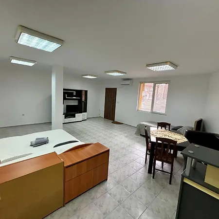 Yuliya's House Gabrovo