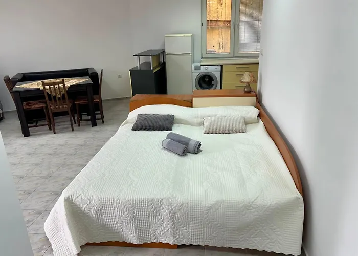 Yuliya's House Apartmán